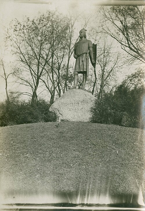 Statue of Leif Erikson (Chicago)